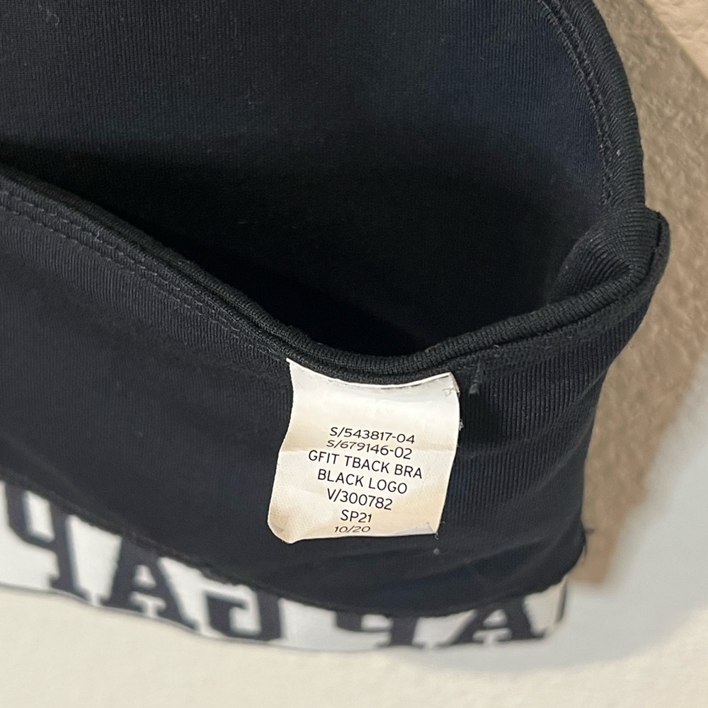 GapFit T-Back Sports Bra Black and White - Picture 10 of 11
